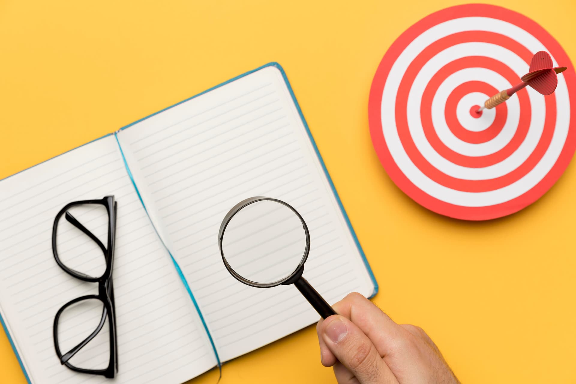 agenda-with-dartboard-magnifier.jpg